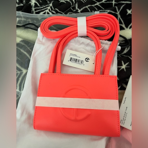 telfar small hazard shopping bag - Picture 1 of 4